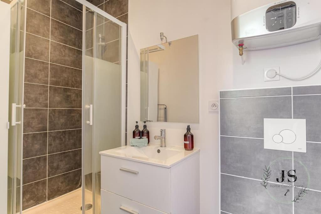 Ferienwohnung Le Paisible - Proximite Metro A Villeurbanne Exterior foto