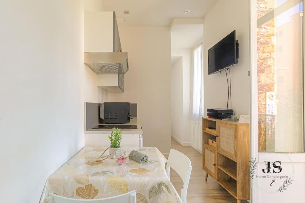 Ferienwohnung Le Paisible - Proximite Metro A Villeurbanne Exterior foto